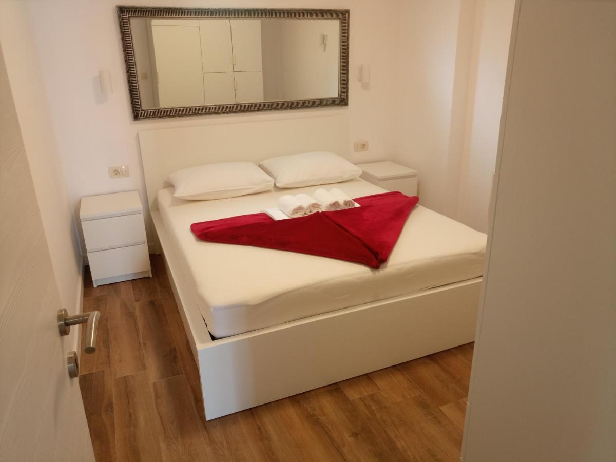 Duće Apartmani Kujundzic מראה חיצוני תמונה