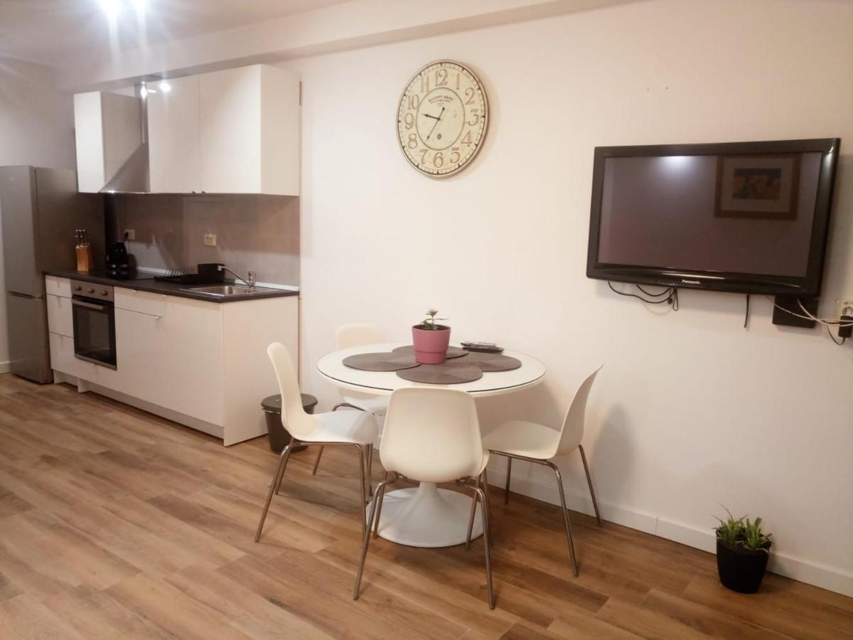 Duće Apartmani Kujundzic מראה חיצוני תמונה