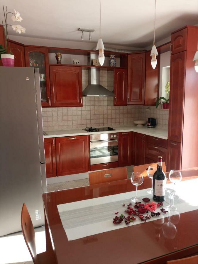 Duće Apartmani Kujundzic מראה חיצוני תמונה
